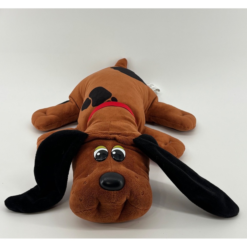 2021 Hasbro Pound Puppies Plush 18" Brown Black Hound Dog
